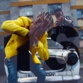 Boutross、Asum Garvey - Kumi Na Sita