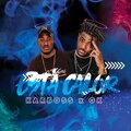 Karboss、GK - Está Calor