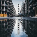 小韩不憨憨 - 下雨的时候想起你