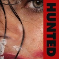 Charlotte Gainsbourg、Anna Calvi - Eden (Hunted Version)