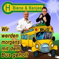 Wir werden morgens mit dem Bus geholt