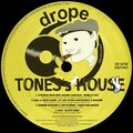 Isac、Criss Hawk - Et Les Tetes Continuent a Bouger (OriginalMix)