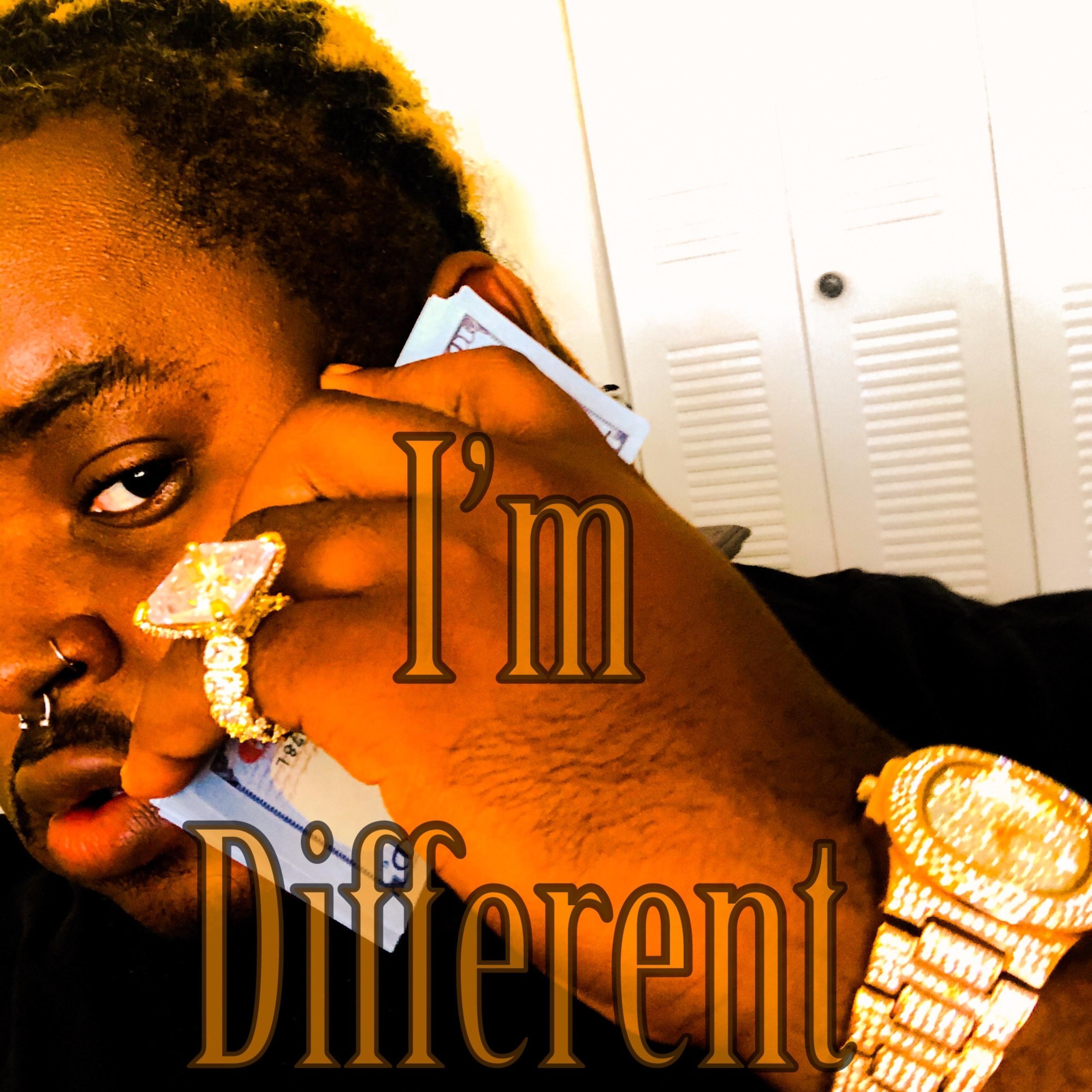 Yung Tray、Apollo.$.G、Cloudy - Im Different (Explicit)
