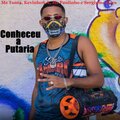 Mc Tonta Violentamente、Mc Paulinho、Kevinho S.A - Conheceu a Putaria (feat. Serginho Alves)(Explicit)