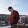 Dos Siete - Worthless (Explicit)