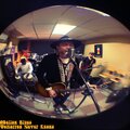 Shanth Jay、Mohamed Hafyz、Aleems Varadero、Mellow Blues - Tomorrow Never Knows (feat. Shanth Jay Mohamed Hafyz & Aleems Varadero)