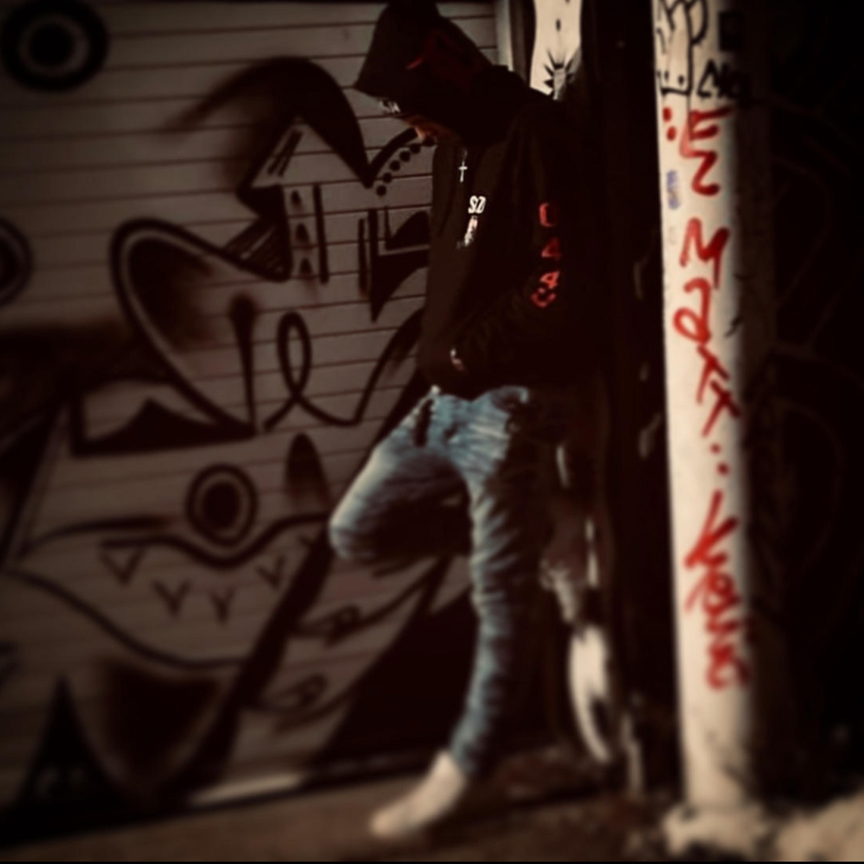 Skitzo - Fake Smiles (Explicit)