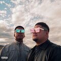 LaynoProd、Russell Groovy、Jonum - swimming (feat. Russell Groovy & Jonum)