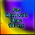 Raw Experimental Chaos Vol qaz(Extraños Experimentos Electrónicos Crudos Combinando las Influencias Darkwave, Industrial, Caos, Ambiental, Clásica y Celta)