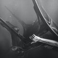 1twiss、Stacey Bealz Jr - Drowning (feat. Stacey Bealz Jr)(Explicit)