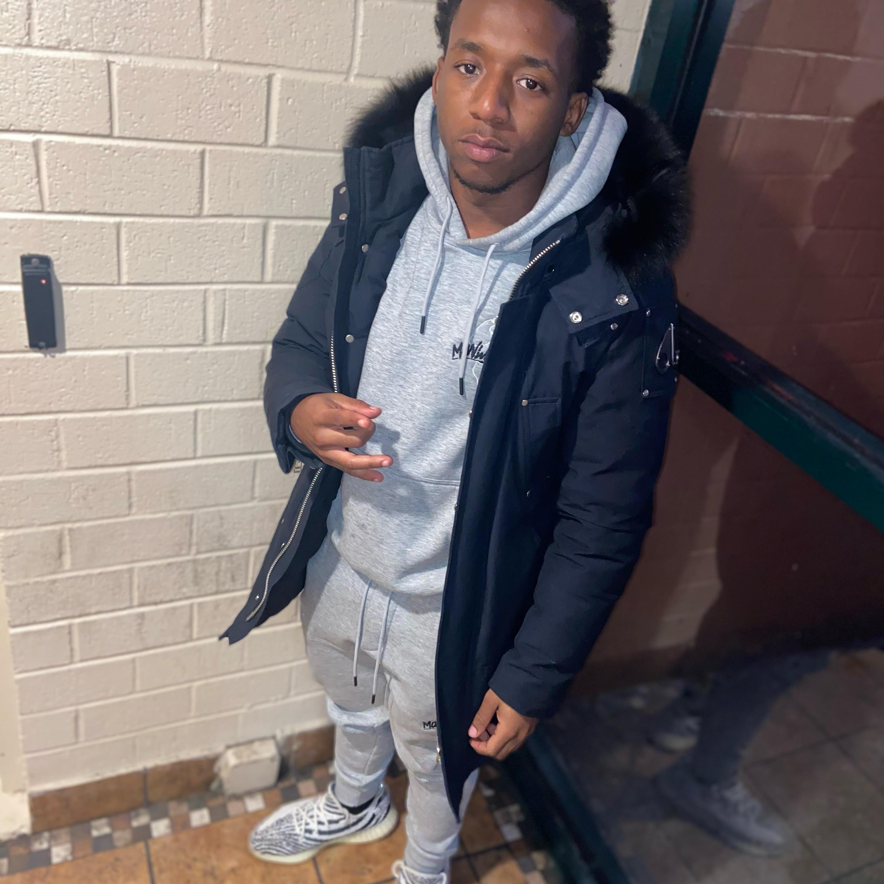 Trae5ive - Hold Onnnnn (Explicit)