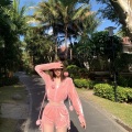 乌合、小奶瓶、圈妹、小可 - Old Town Road