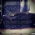 Sultanthegiant、Gutta - 225 LSD (feat. Gutta)(Explicit)