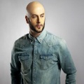 Adrian Gaxha、Floriani - Ngjyra E Kuqe