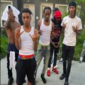 DJ FreeTheHomeTeam、Dougie B - Being Honest (feat. Dougie B)(Explicit)
