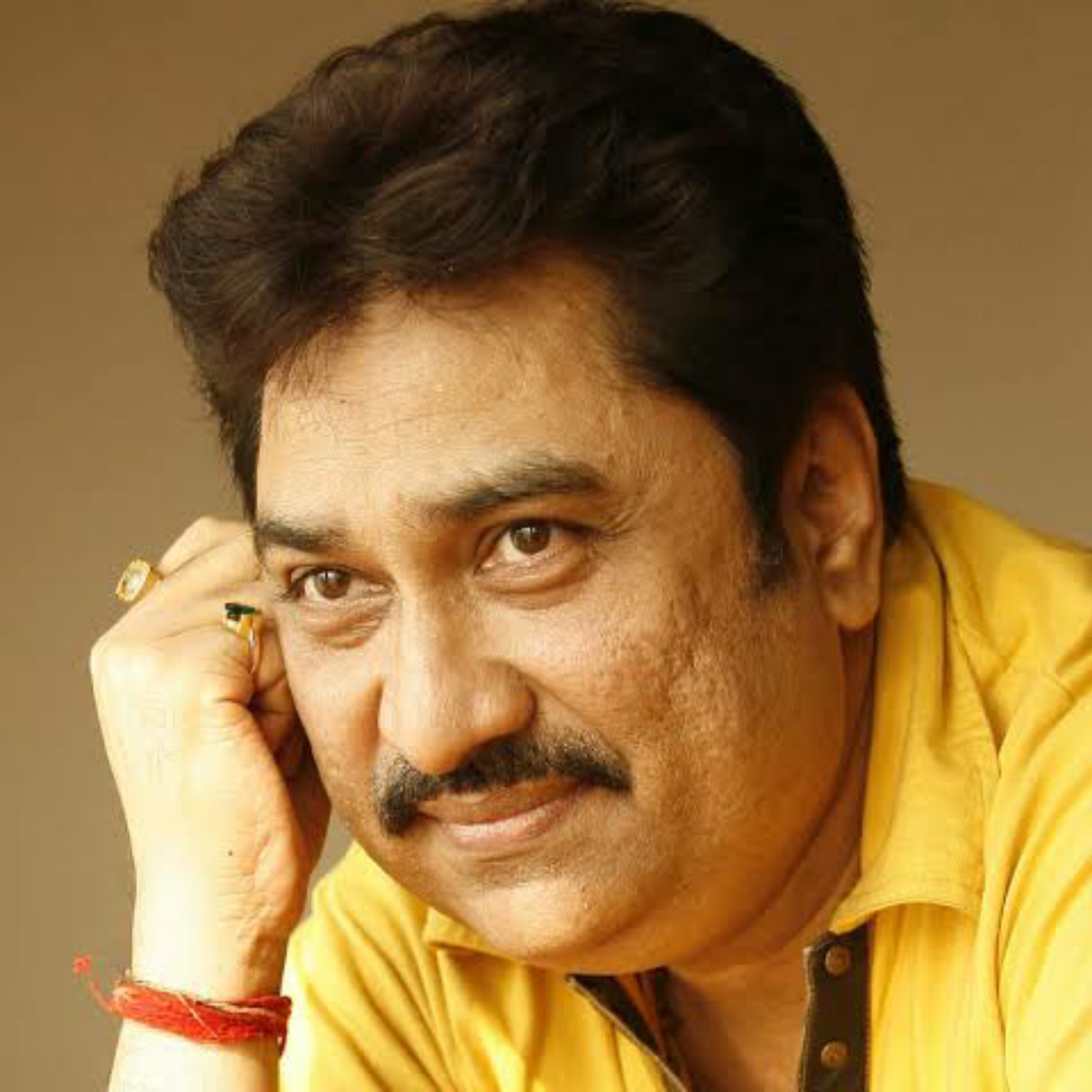 kumar sanu、alka - Sar Aankhon Par