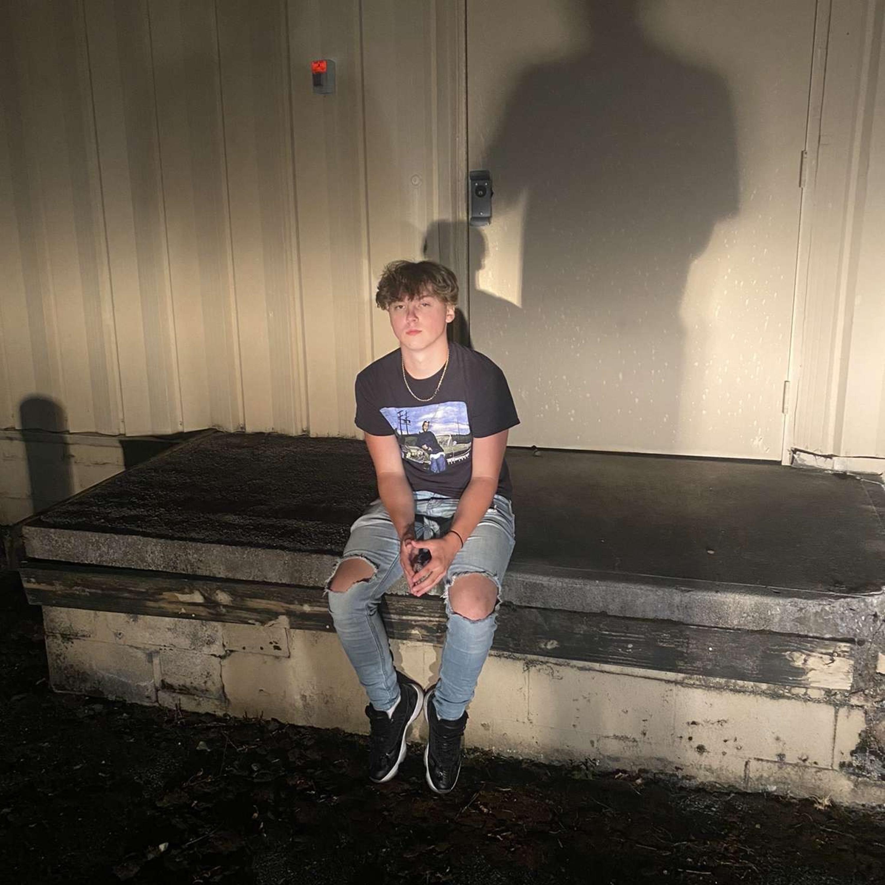 Skeez - Reminded Of You (Explicit)