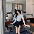 野马V、Hikoor Music、三月 - 镜子前的小妹妹