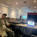 KingMadovia、Bernard Wright、Linny Nance - 8.12 pm (feat. BERNARD WRIGHT & LINNY NANCE)