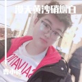 小嗨 - 漫天黄沙硝烟白