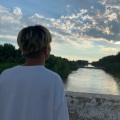 萌小新 - 多此一举