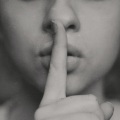 MVXXX、RHB - Secrets