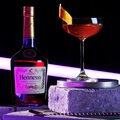 Ayomaz、Criss - Hennessy & Feelings (feat. CRISS)(Explicit)