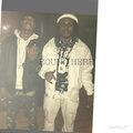 Doebanna、MikeyDollaz - Round here (feat. Mikey Dollaz)(Explicit)