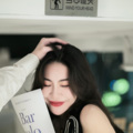 V 小曦 - 我想用力忘记你