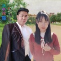 风中佳丽送情郎