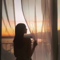 何诗诗 - 突然好想你