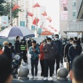 狗熊抛球 - 人来人往