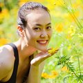 Minh Trang - Thỏ Trắng Nằm Thư Giãn