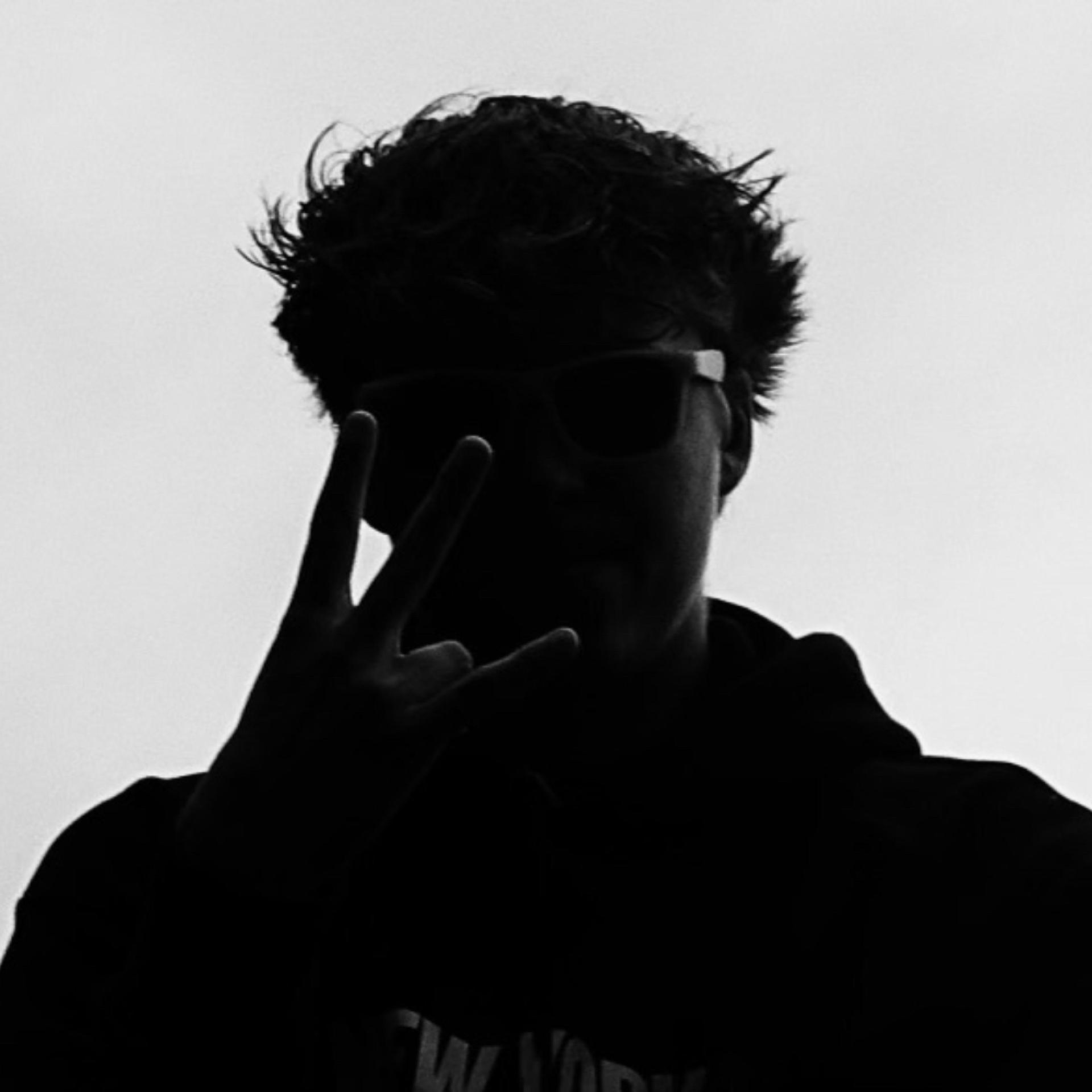Fabo、WE$ - Head$tart
