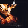 Fire Place Sounds、Fireplace Sounds、Fire Place Christmas - Fire Up