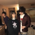 hiitshmwav、Capoxxo、pvscale、Corpyz、Sukoyomi - capo loves oomf (feat. Capoxxo Pvscale Corpyz & Sukoyomi)