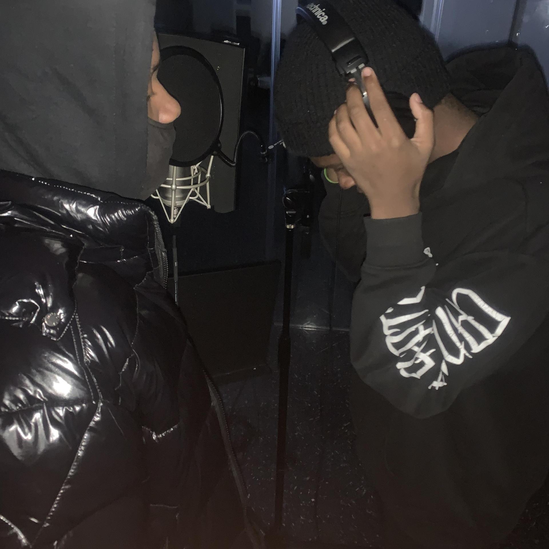 Kap、Lil Dolo - Risky (Explicit)
