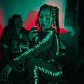 viva lives - Pecar y Rezar (Explicit)