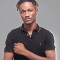 Tony Brown、Svgar Boy - YE WA ONAÑI