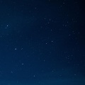 UM - 此刻我们正漫步在同一片星空之下,并怀着美好的憧憬而前行着.