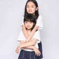 佘睿琳、佘睿琪 - 娃娃