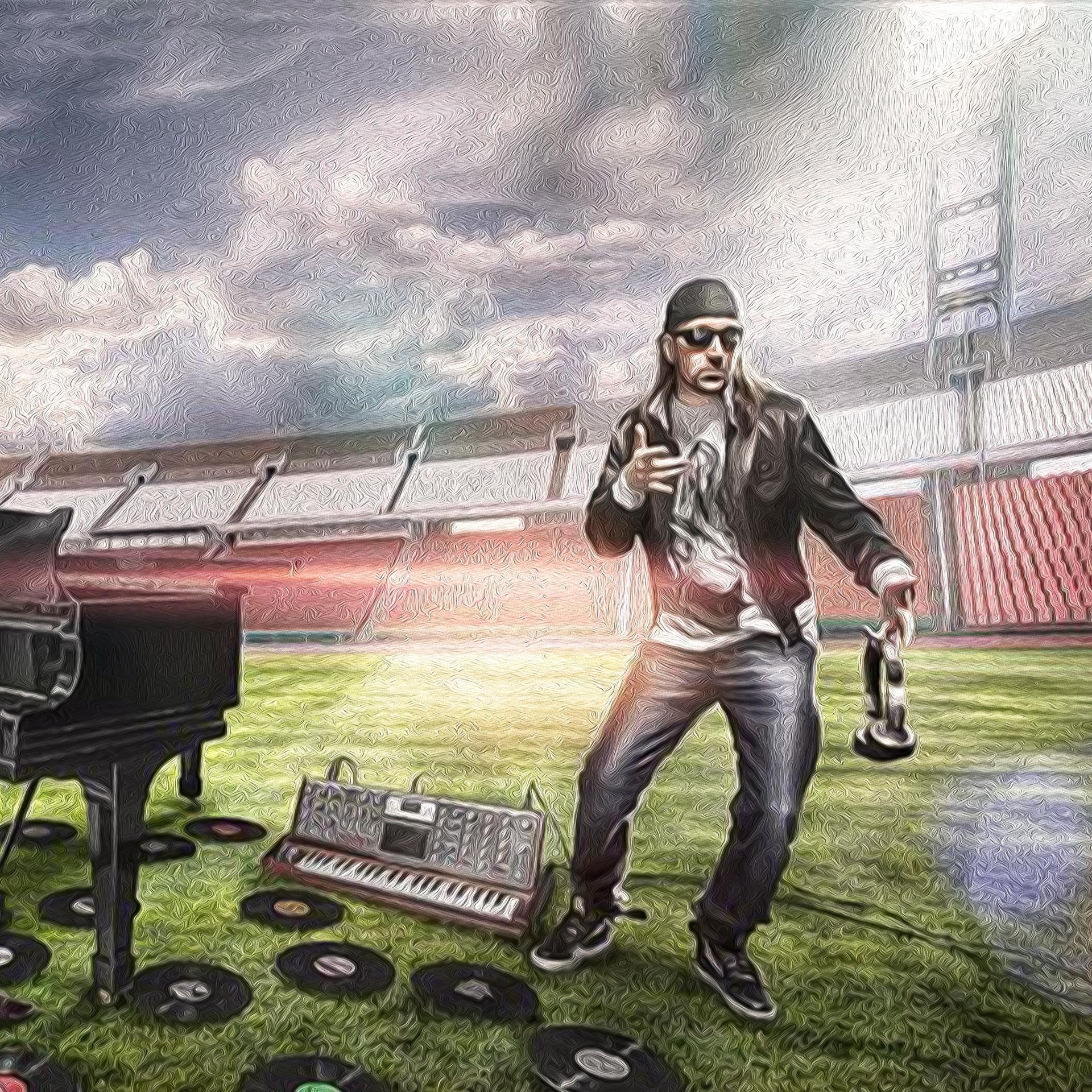 Karmatronic、MC Ron - The Game of the World