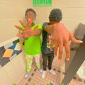 Luh Bunchy、DropOut、mrdoaa - Shake the room (feat. Luh bunchy & Dropout)(Explicit)