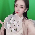 夏微微安静唱歌 - 画你