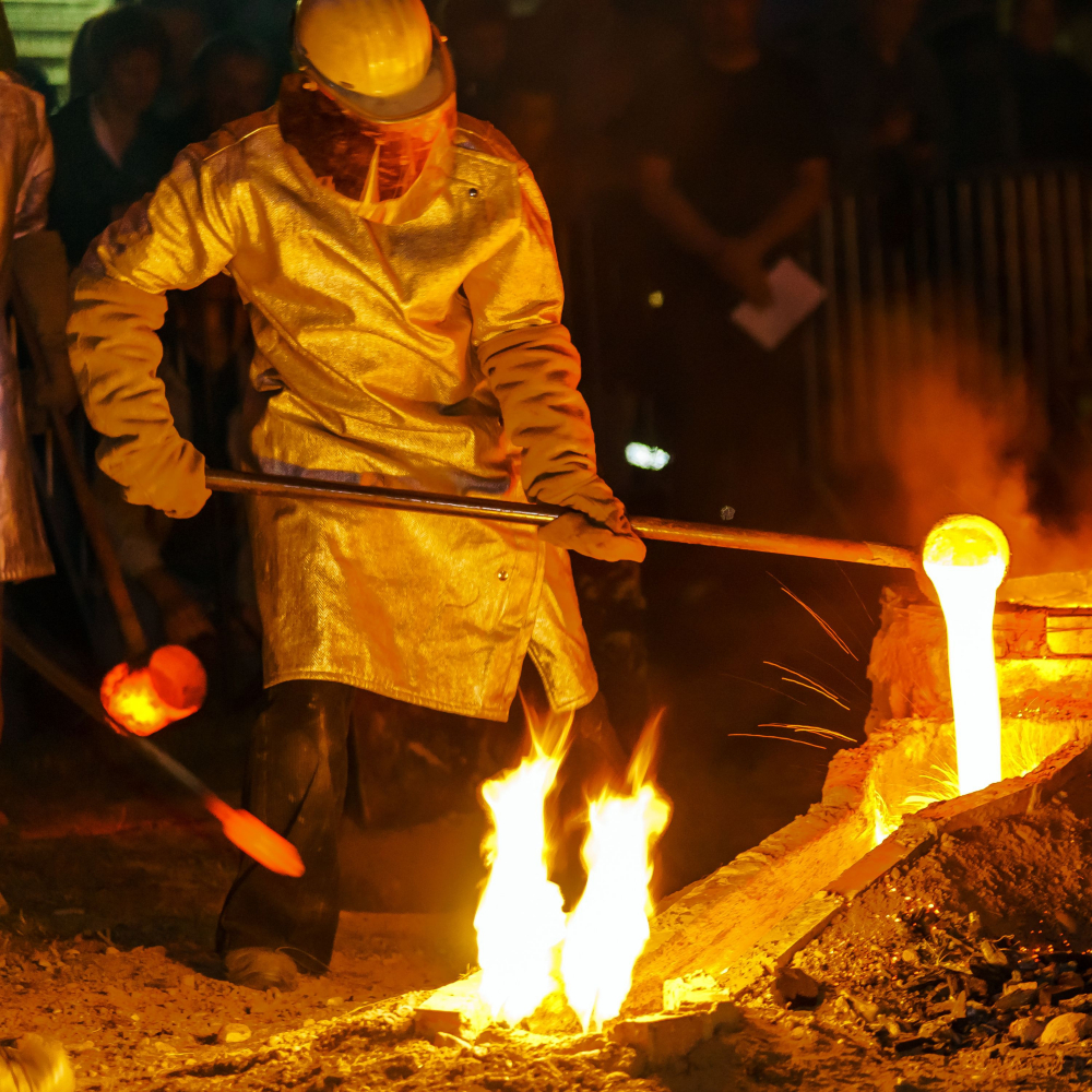 Binaural Reality、Rushing Blaze Fire Sounds Library、Productive Work Music - Nature's Fire Lights the Way