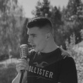 Števo Hrebík、林子良、Maroš Kasenčák - Tuctová (feat. DJ Johnny & Maroš Kasenčák|Explicit)
