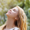 Natural Sound Makers、Classical Piano Playlist、Relaxing Classical - Tranquil Rain's Harmony