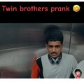 nguyễn văn mạnh - Twin brothers prank p1
