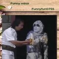 nguyễn văn mạnh - Funny mirror Funny Laughing Can't Pick Up Your Mouth