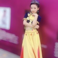 爱唱歌的朵朵 - 纪念用生命托起世界的人 (扬琴版)